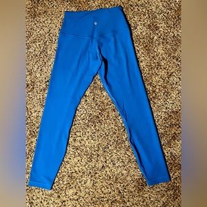 Women’s Lululemon Align High Rise 25” leggings Sz 6